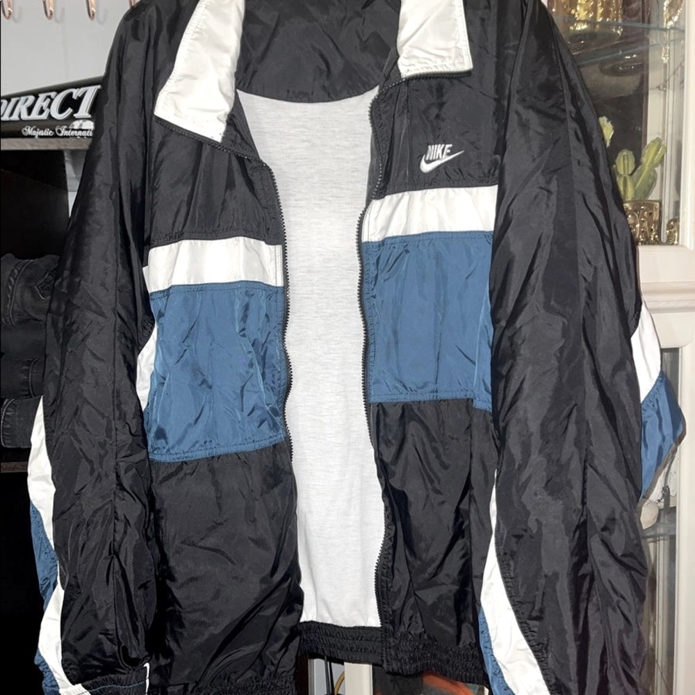 vintage nike windbreaker